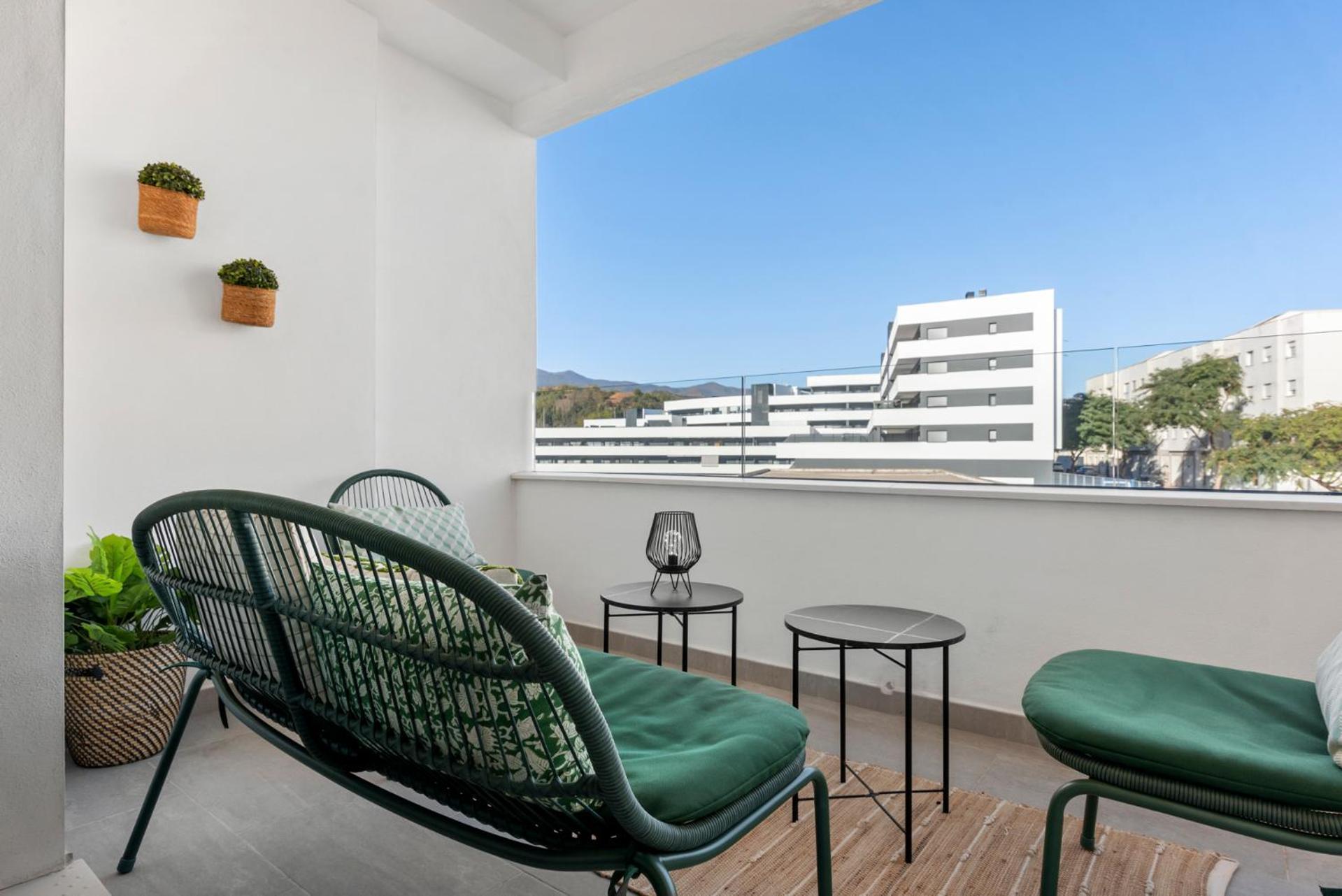 Beautiful 2-Bedroom Apartment Near Center And Beach Estepona Exterior photo